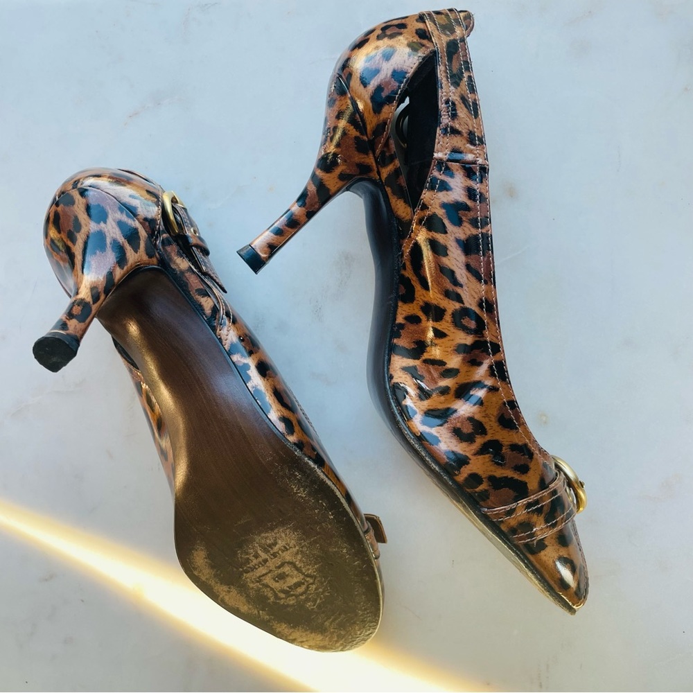 Stuart Weitzman Leopard Print Patent Peep Toe Hee… - image 7